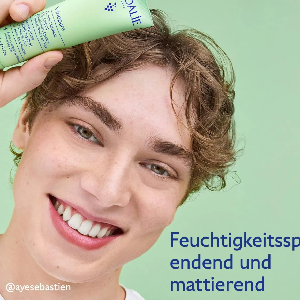 Mattierendes Feuchtigkeit spendendes Fluid mit Siliziumpulver